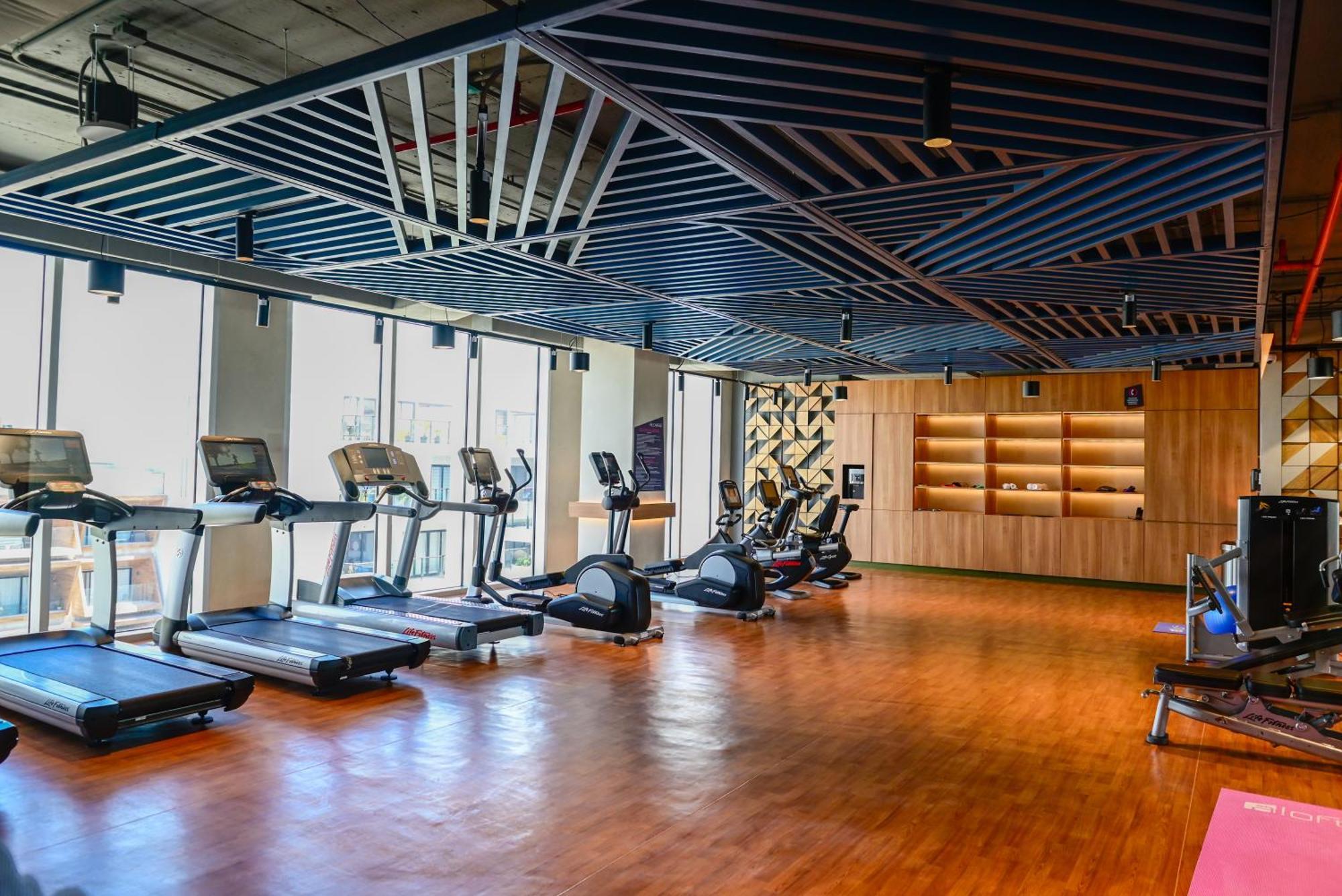 Готель Aloft Плайя-дель-Кармен Екстер'єр фото The gym at the 1018