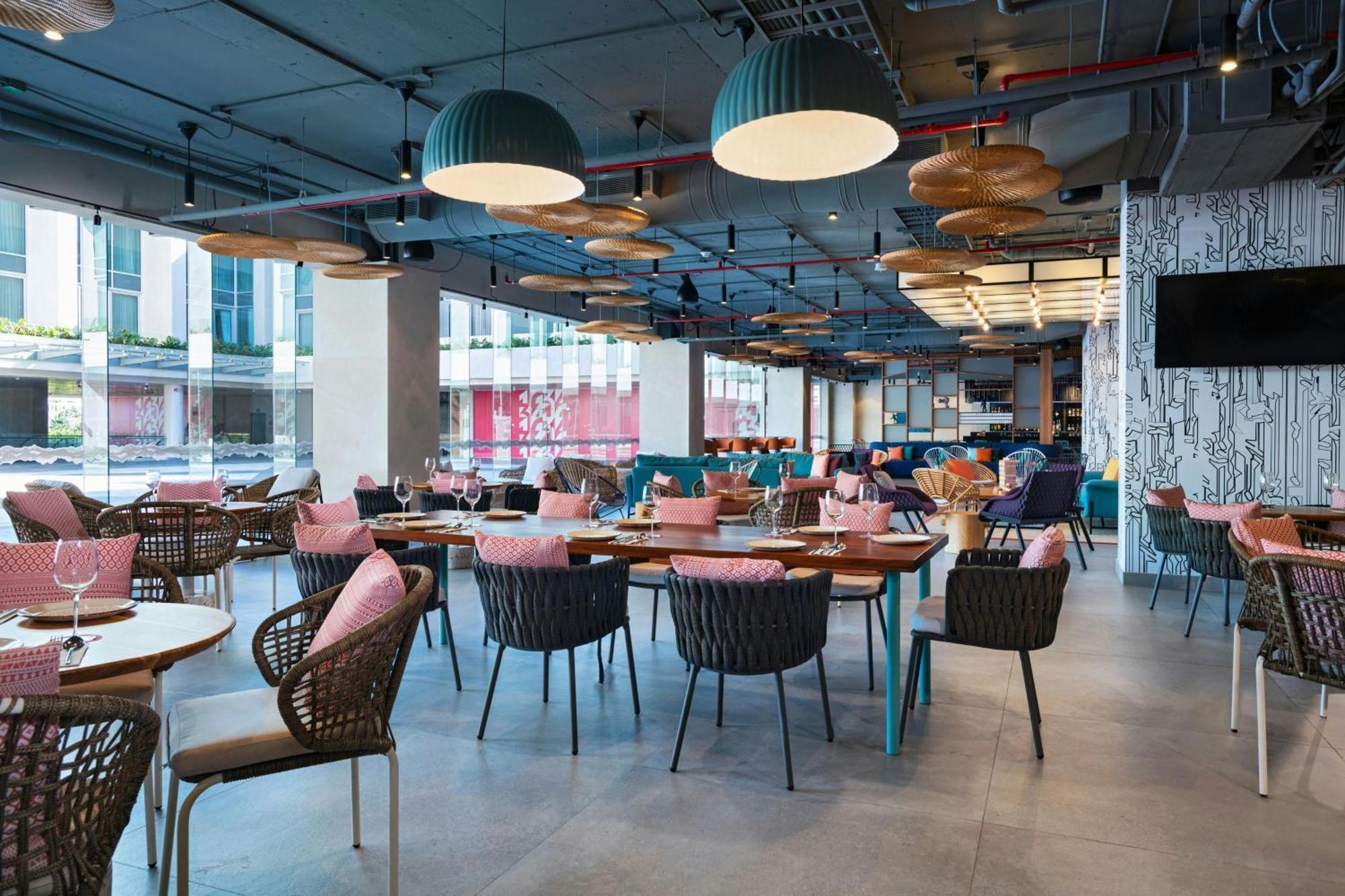 Готель Aloft Плайя-дель-Кармен Екстер'єр фото The restaurant