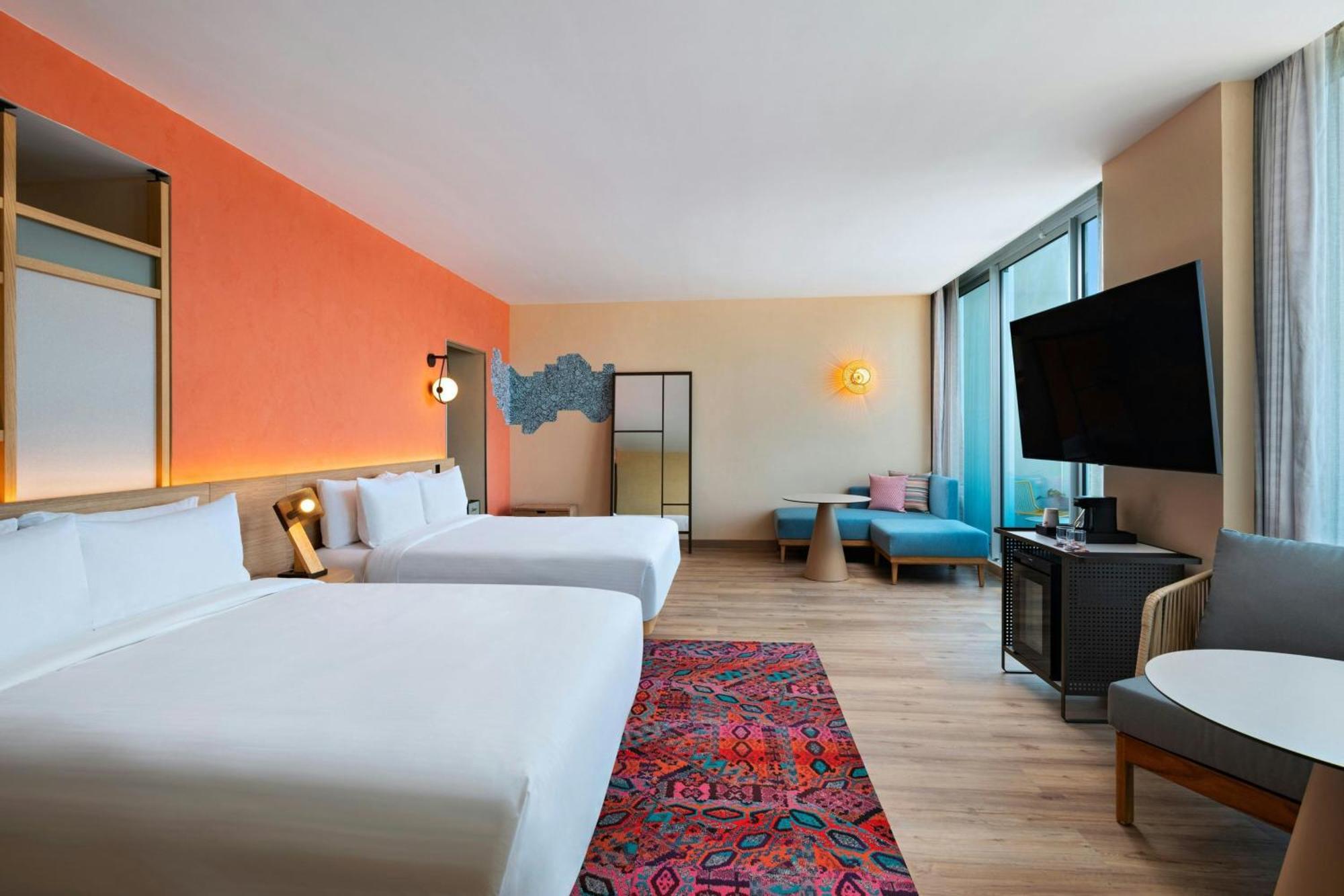Готель Aloft Плайя-дель-Кармен Екстер'єр фото A room at the hotel